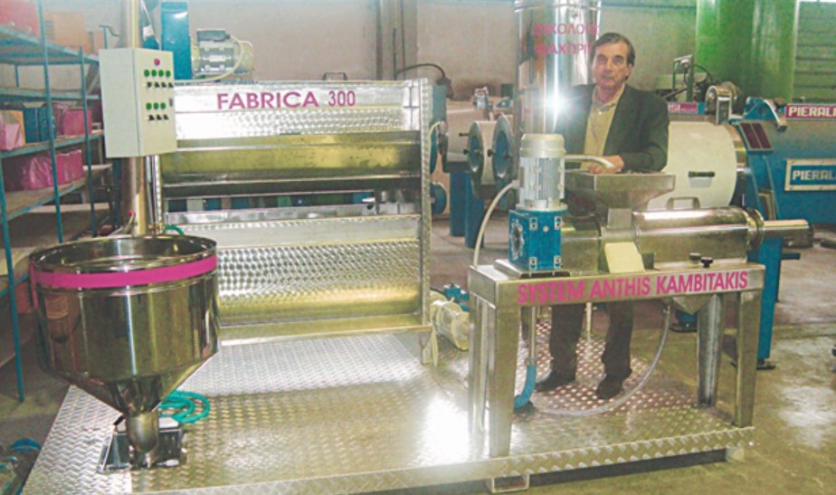 Ηρακλειώτης κατασκεύασε ατομικό ελαιουργείο τσέπης 