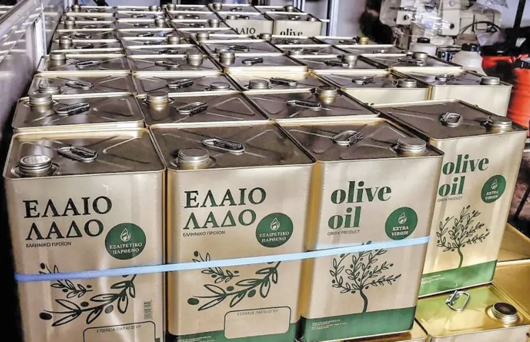 Τσουχτερά πρόστιμα για αδήλωτα λάδια και διακίνηση με τενεκέ από τον Οκτώβριο του 2026 