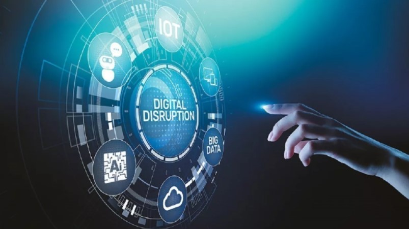 Επιδοτήσεις από τον επόμενο μήνα για τον ψηφιακό μετασχηματισμό των ΜμΕ